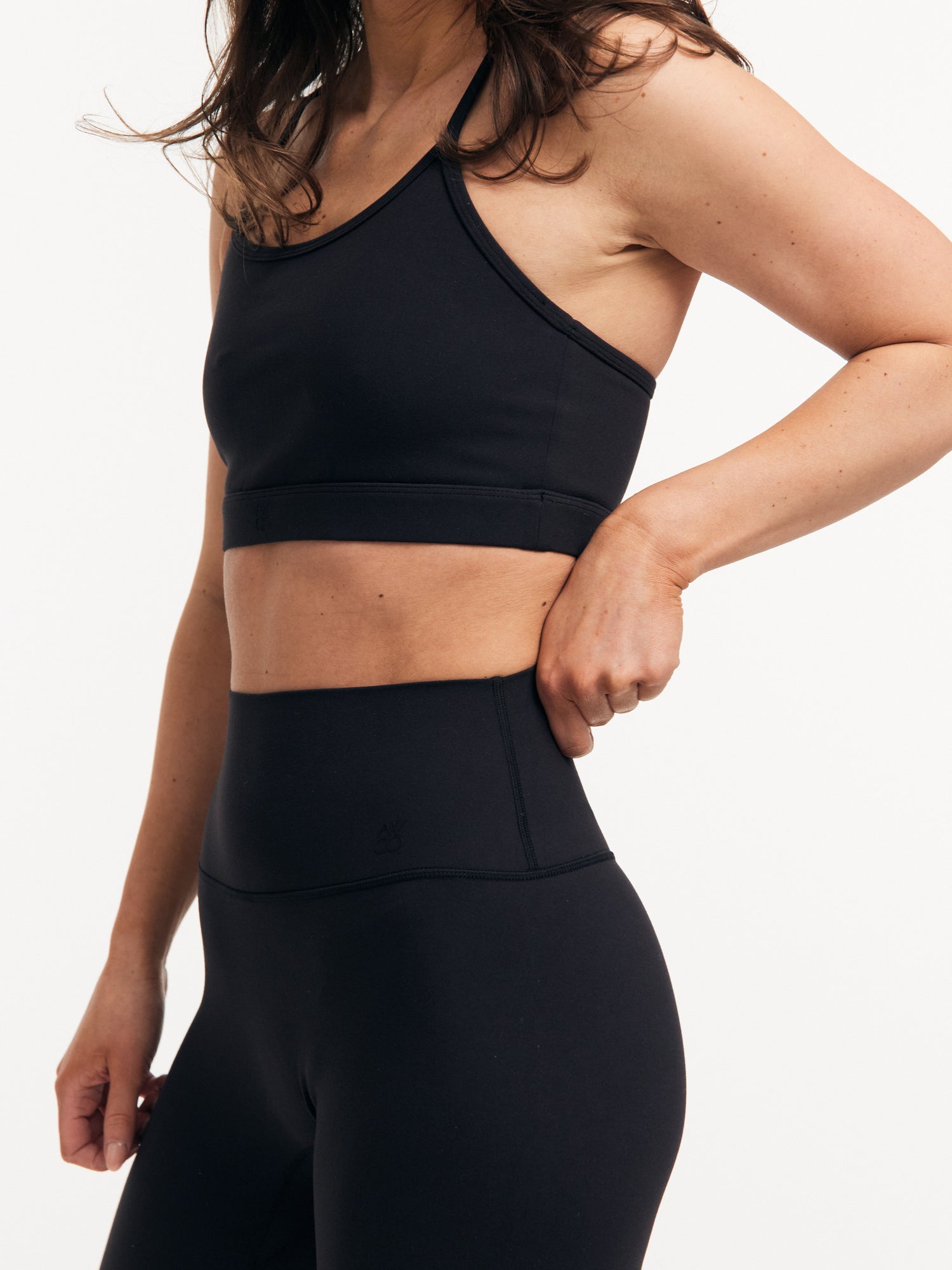 Cloud Light Sports Bra Black